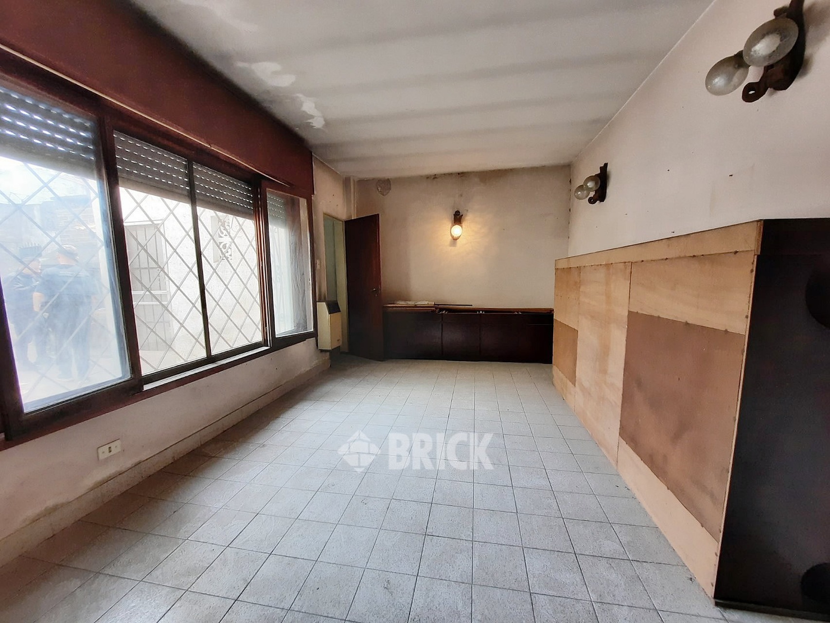 SANTA FE al 300 Piso PB 10