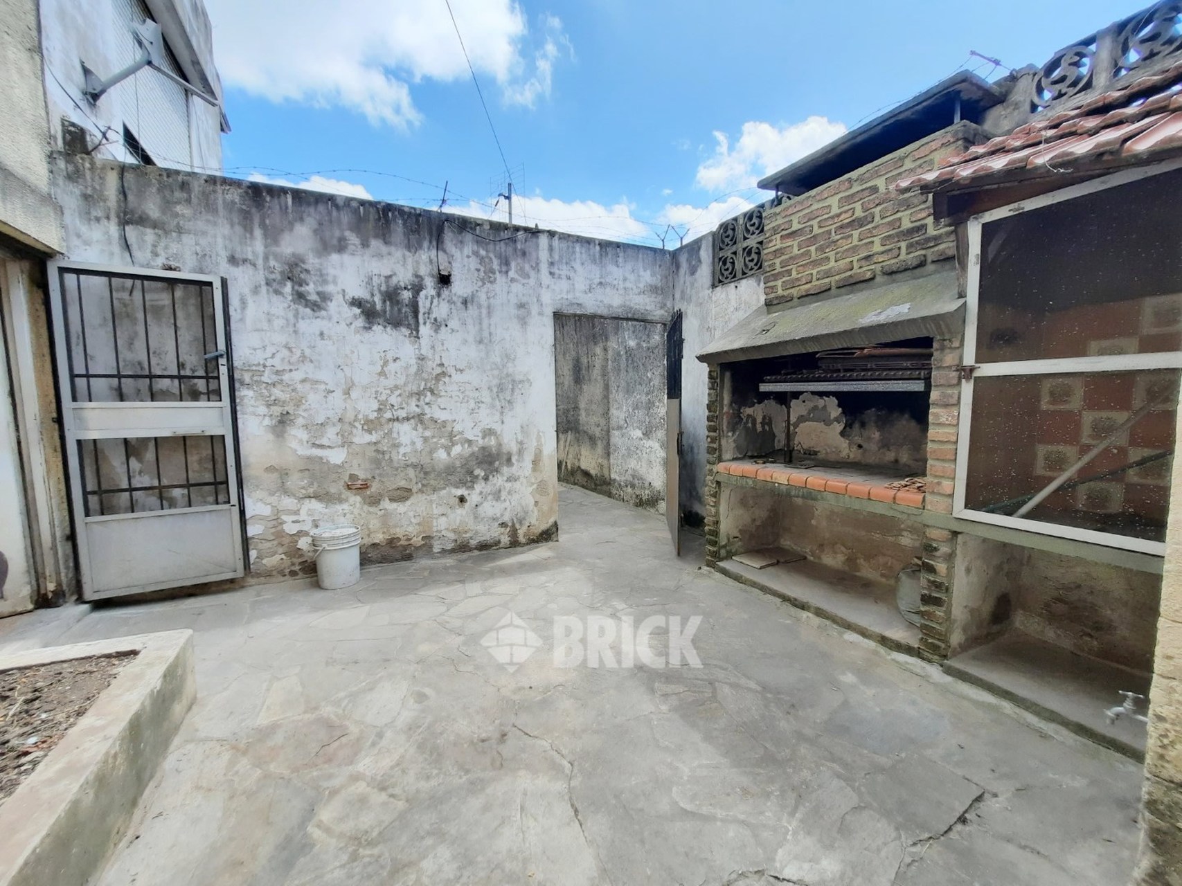 SANTA FE al 300 Piso PB 7