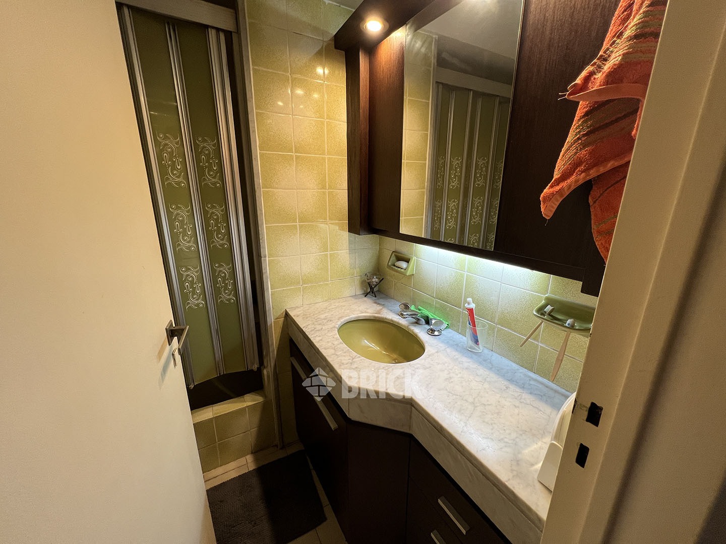 VALLESE, FELIPE al 1700 Piso 1 13