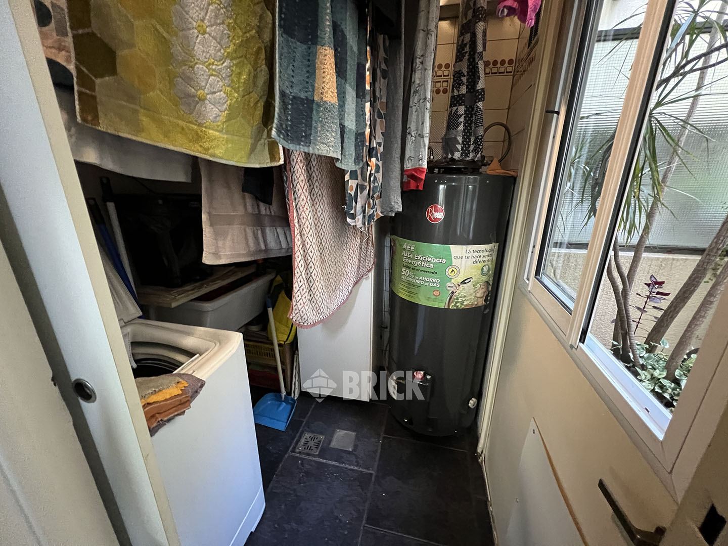 VALLESE, FELIPE al 1700 Piso 1 19