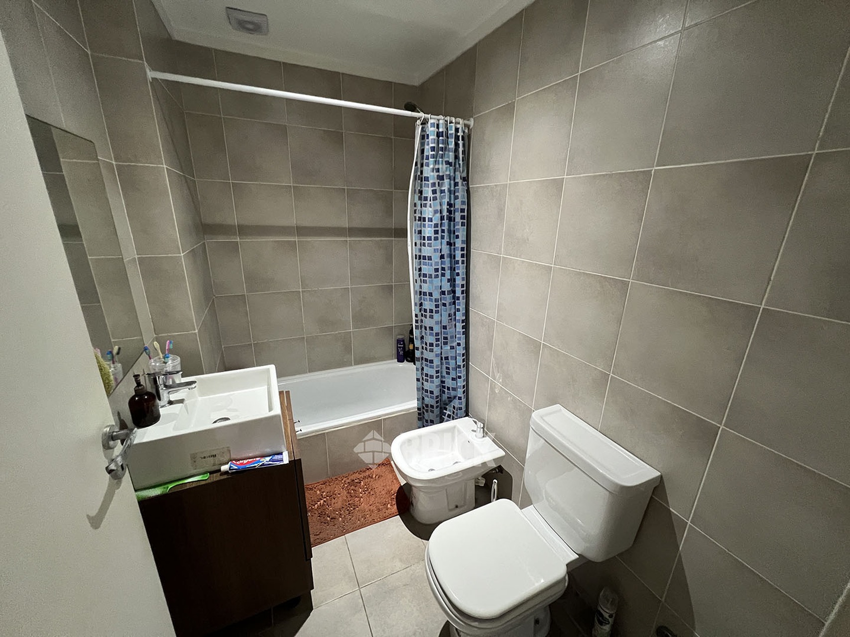 GARAY, JUAN DE, AV. al 3700 Piso 10 8