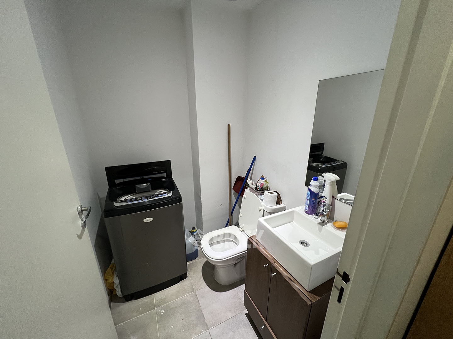 GARAY, JUAN DE, AV. al 3700 Piso 11 13