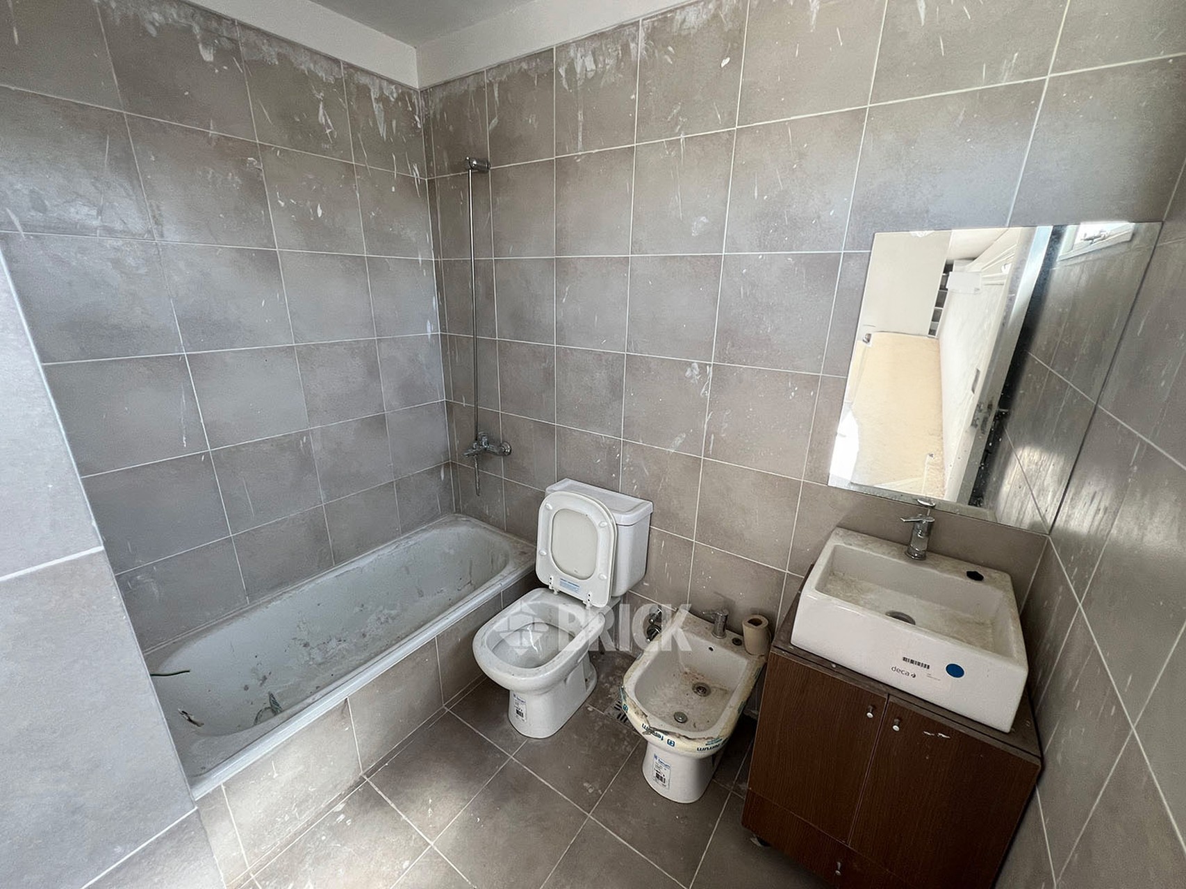 GARAY, JUAN DE, AV. al 3700 Piso 12 13