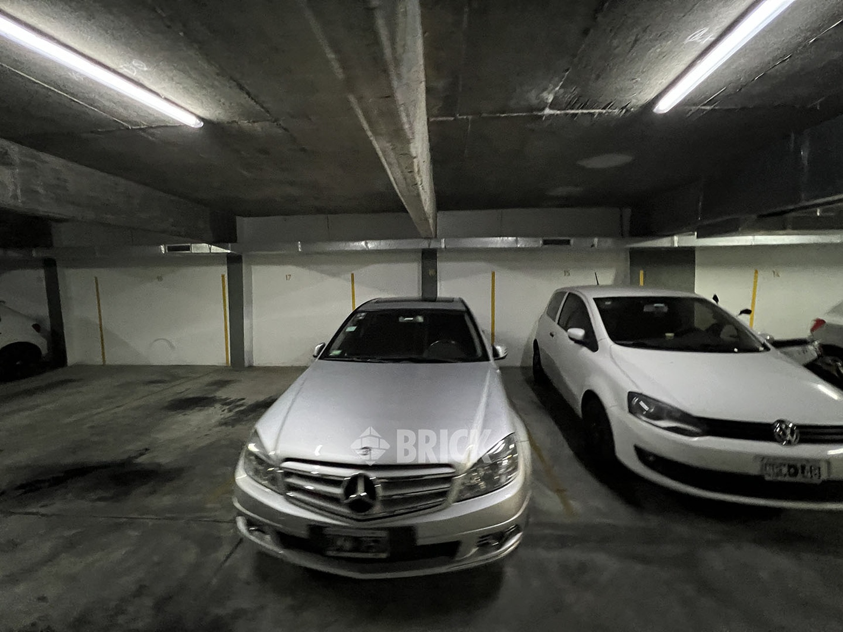 GARAY, JUAN DE, AV. al 3700 Piso 1° Sub. Nº 24 5