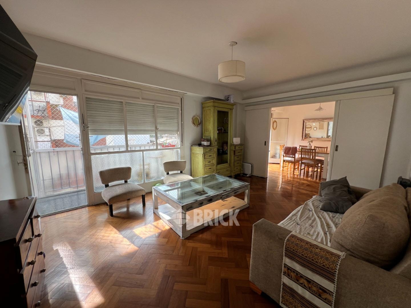 ECUADOR al 1100 Piso 5 1