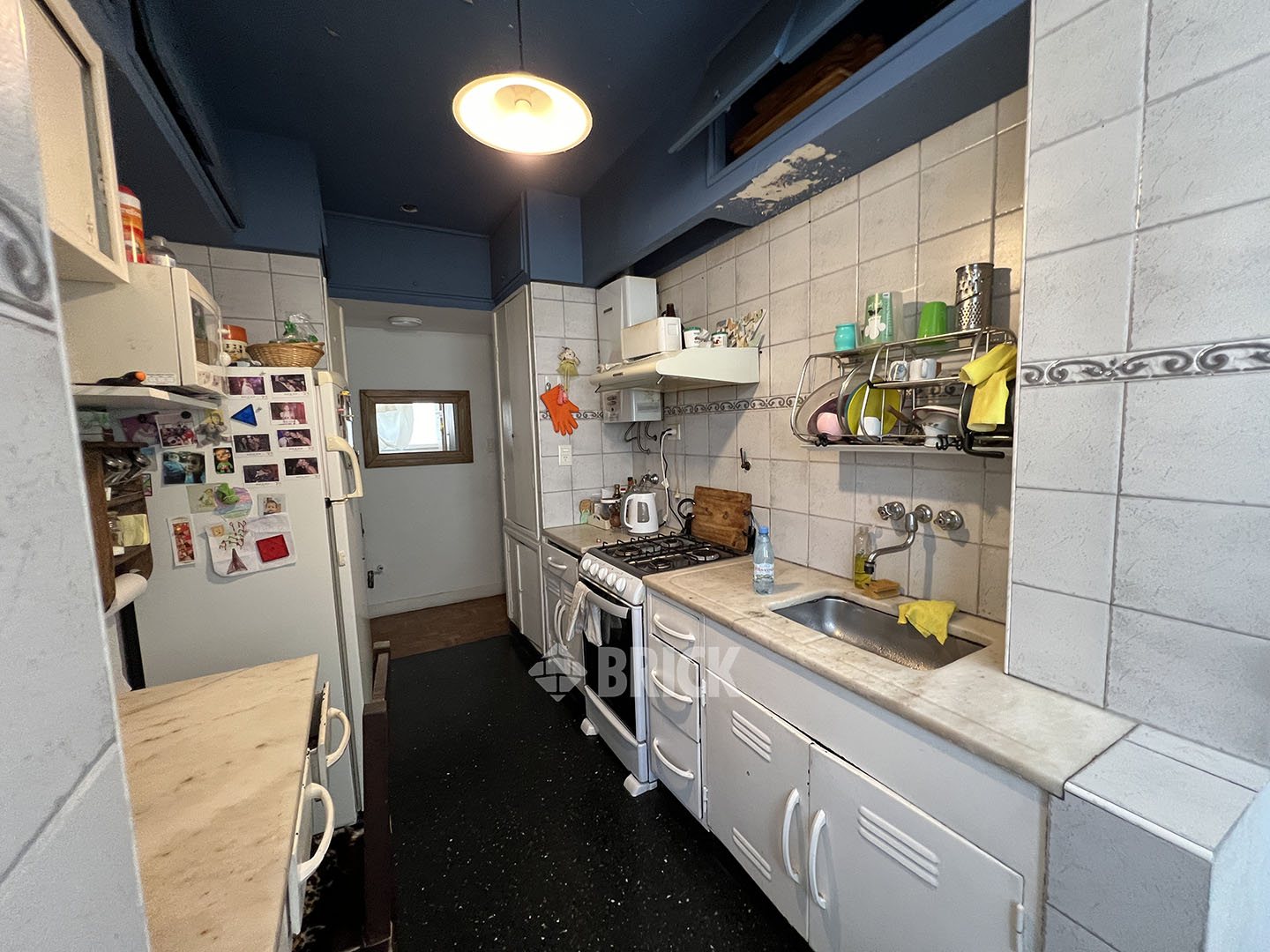 ECUADOR al 1100 Piso 5 17