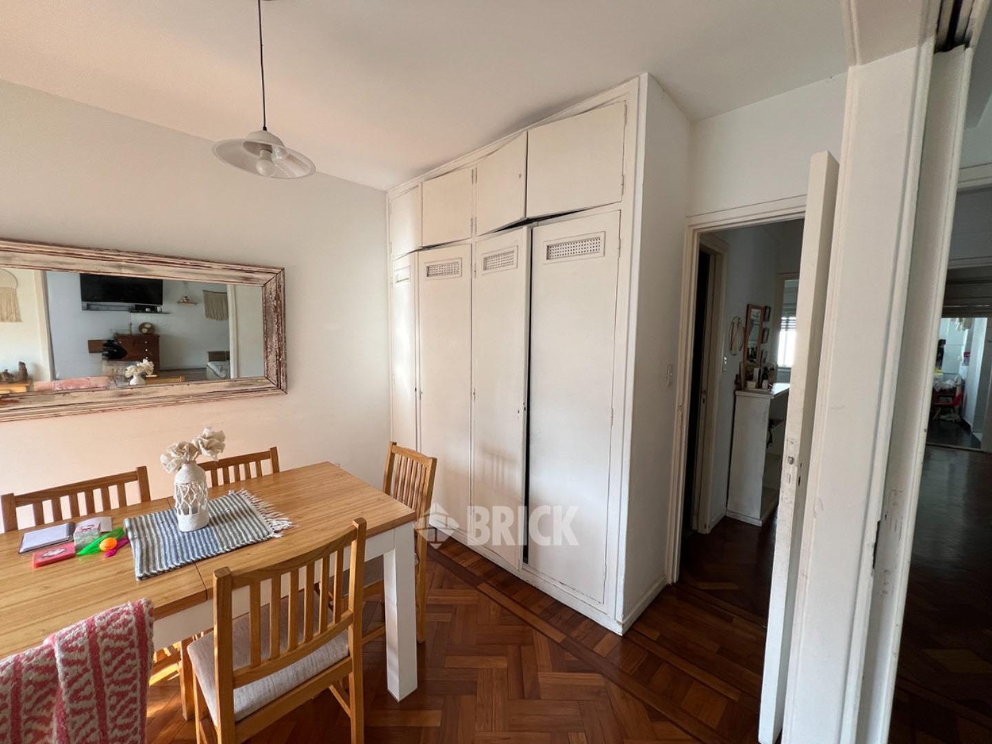 ECUADOR al 1100 Piso 5 9