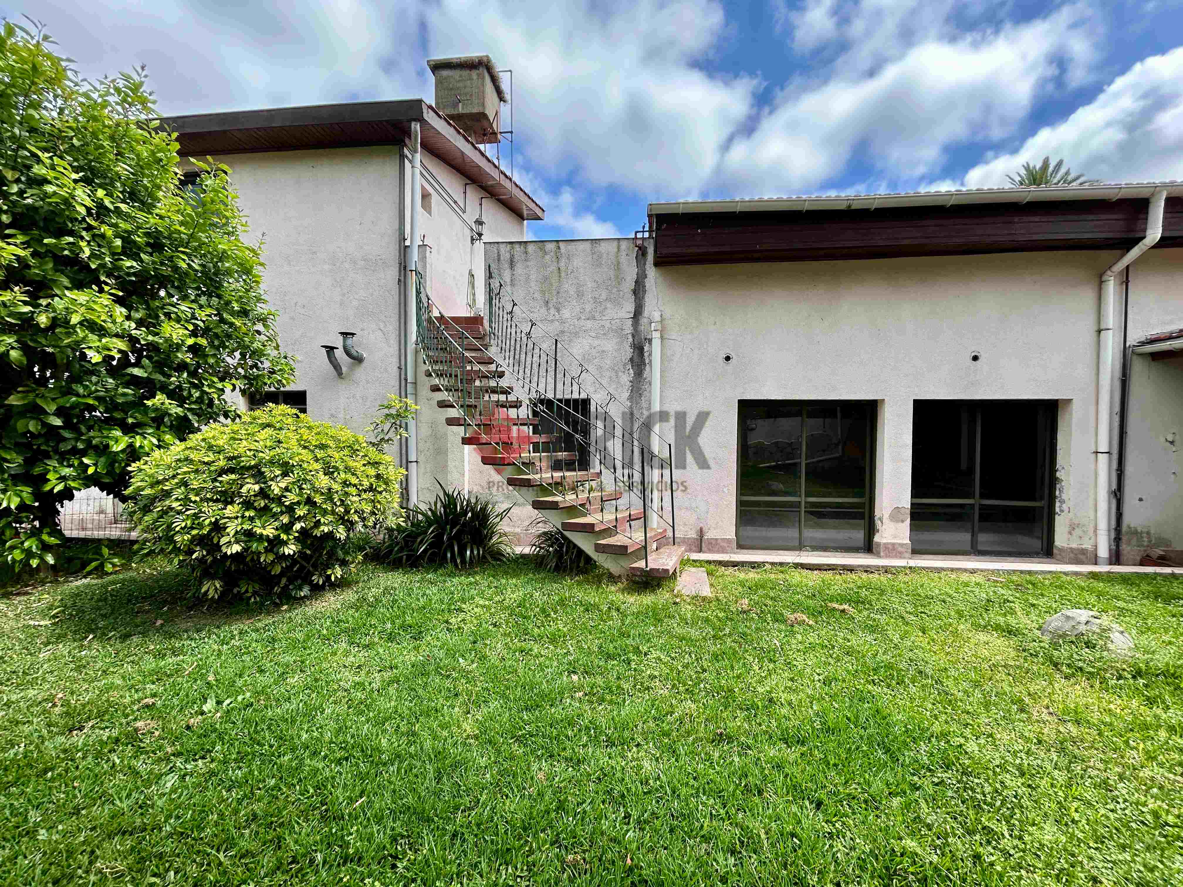 BUENOS AIRES al 5400 28