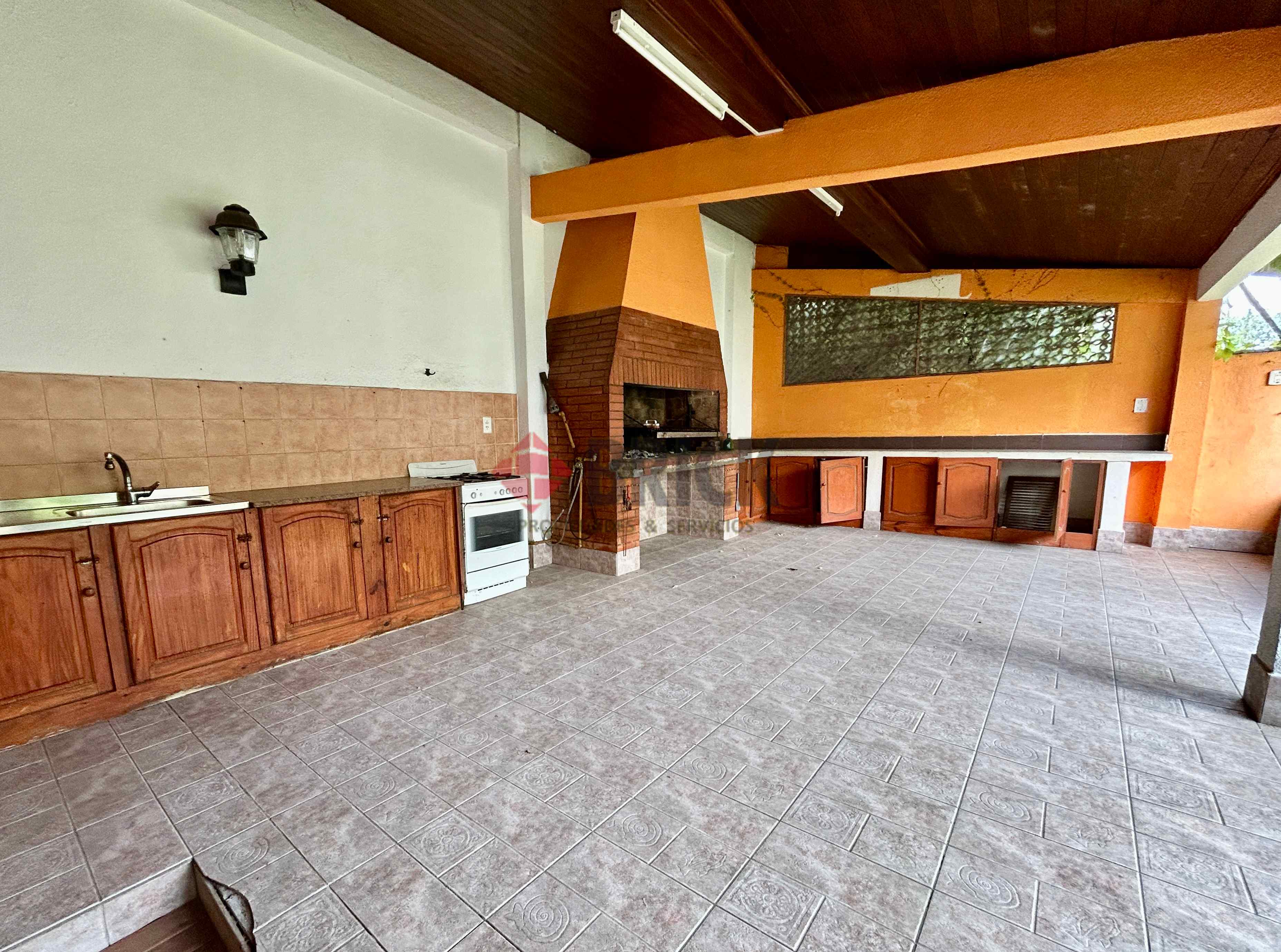 BUENOS AIRES al 5400 30