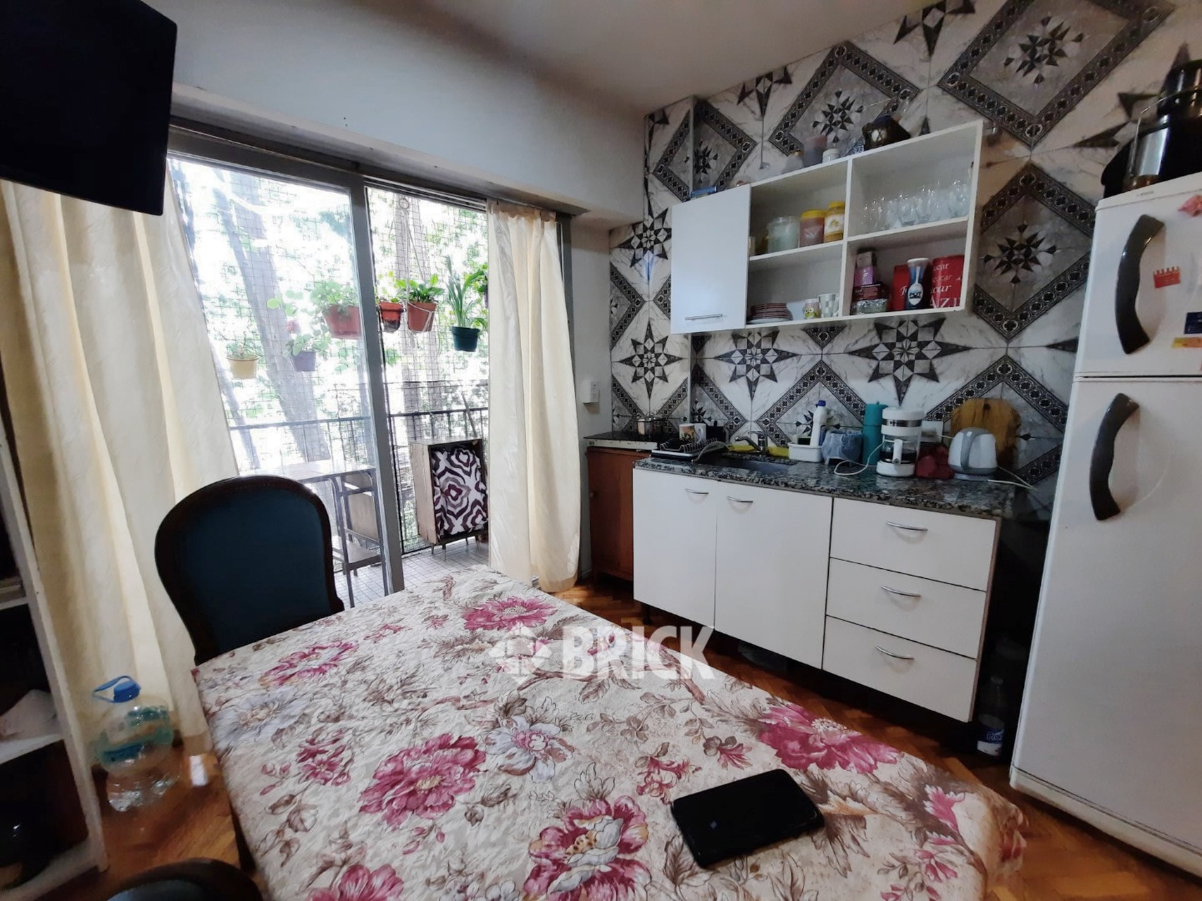 VELASCO, JUAN RAMIREZ DE al 1000 Piso 3 3