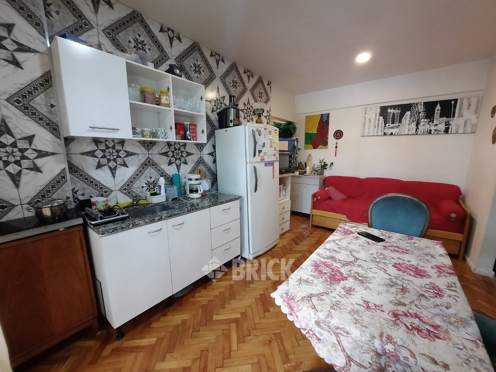 VELASCO, JUAN RAMIREZ DE al 1000 Piso 3 5