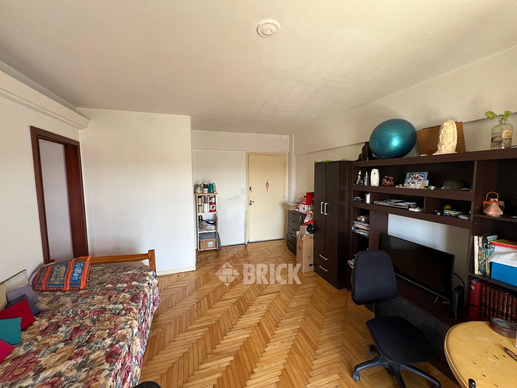 SAN MARTIN, AV. al 3500 Piso 5 3