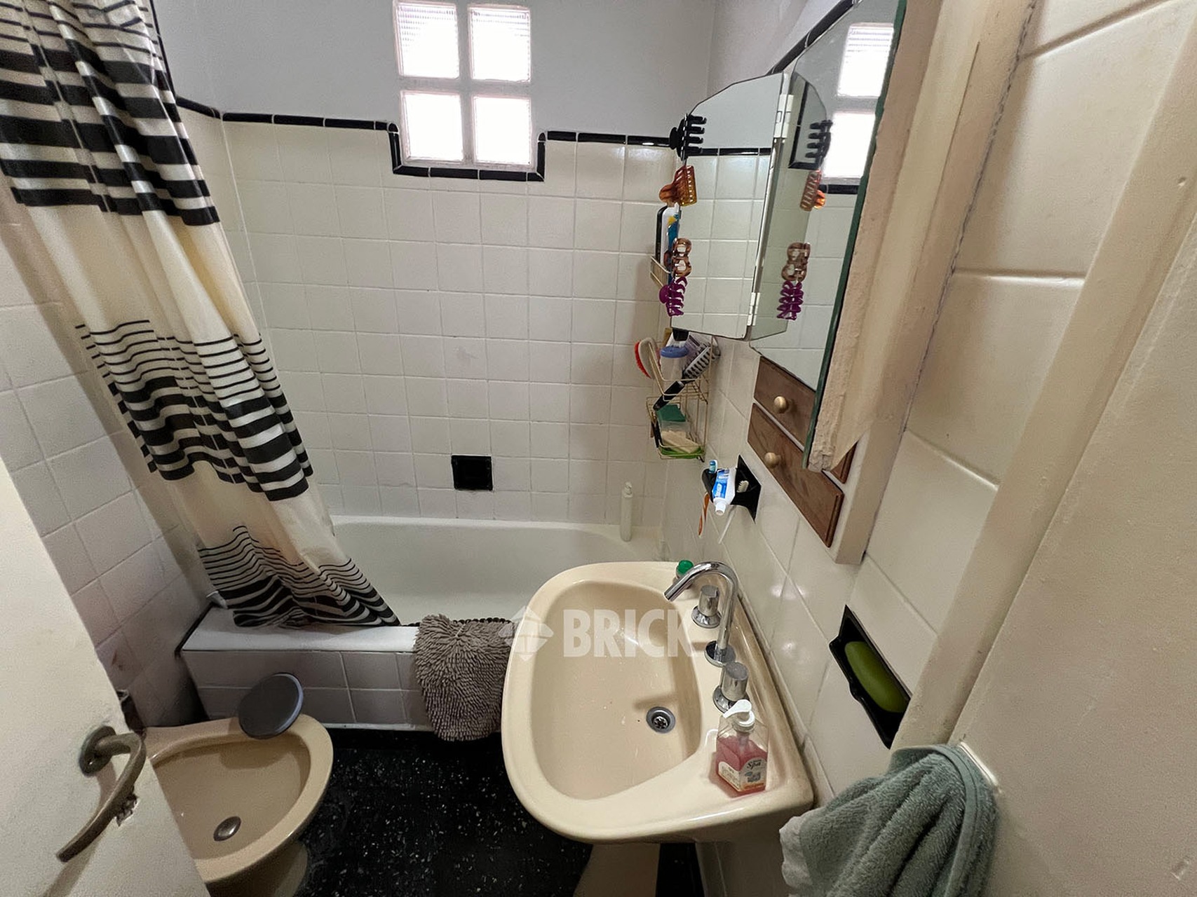 SAN MARTIN, AV. al 3500 Piso 5 9