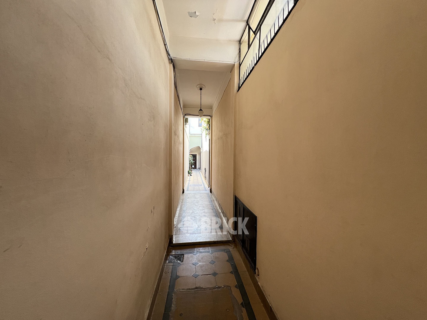 LOYOLA al 600 Piso 1 19