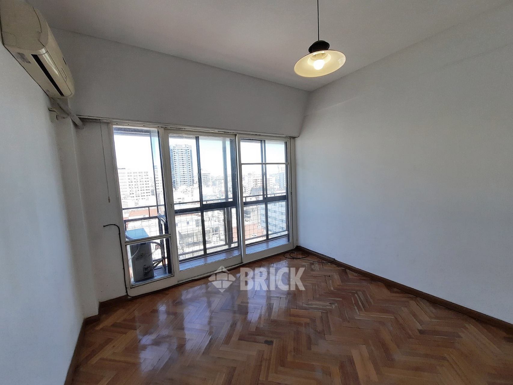 SANTA FE, AV. al 2200 Piso 15 17