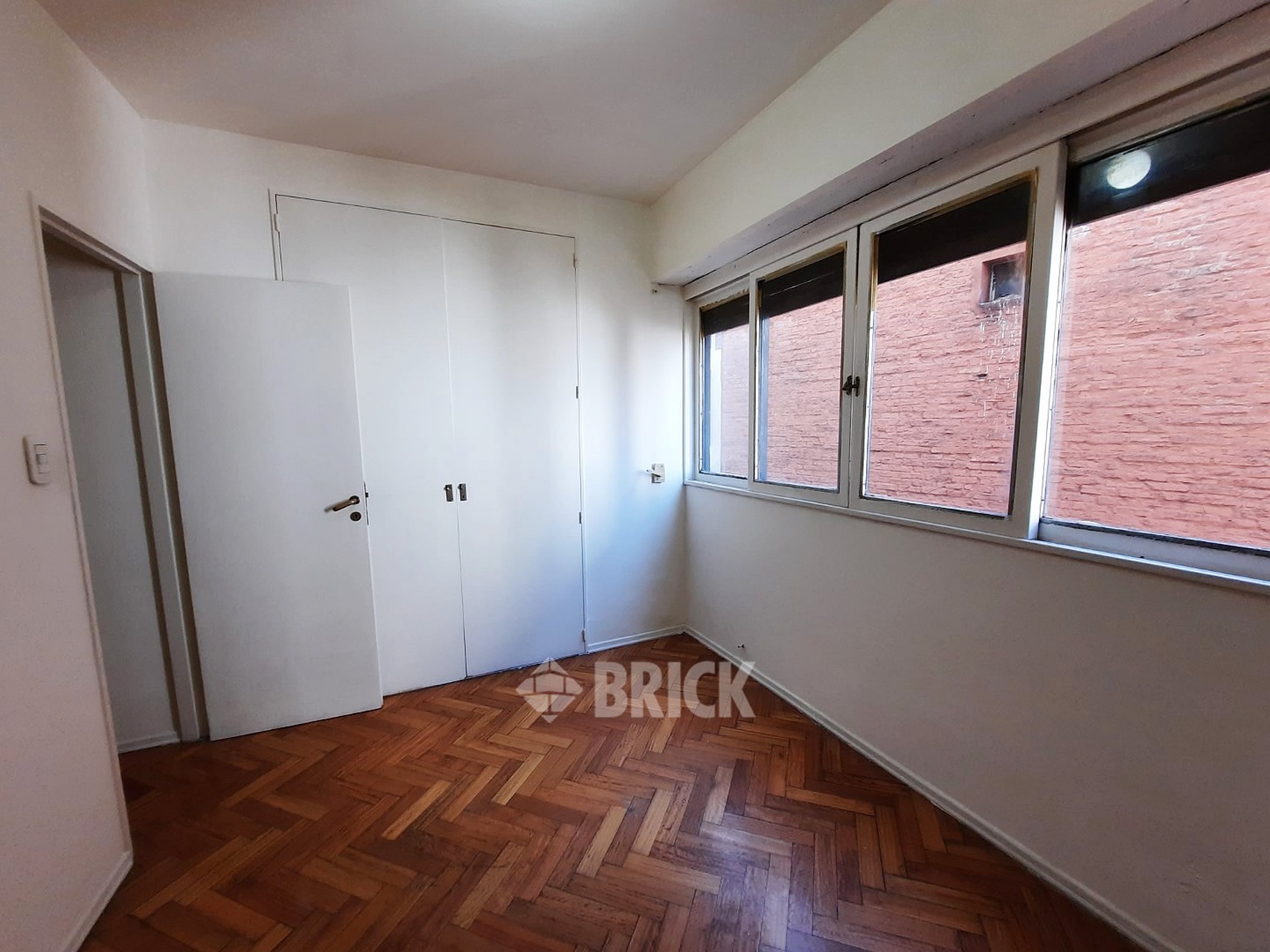 GUISE al 1600 Piso 6 9