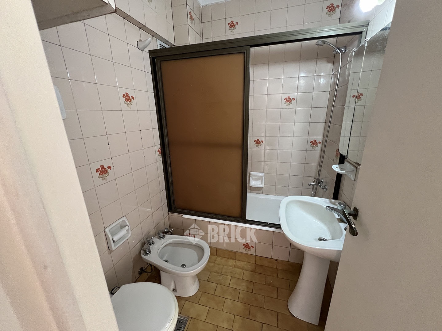 MIÑONES al 2000 Piso 8 6