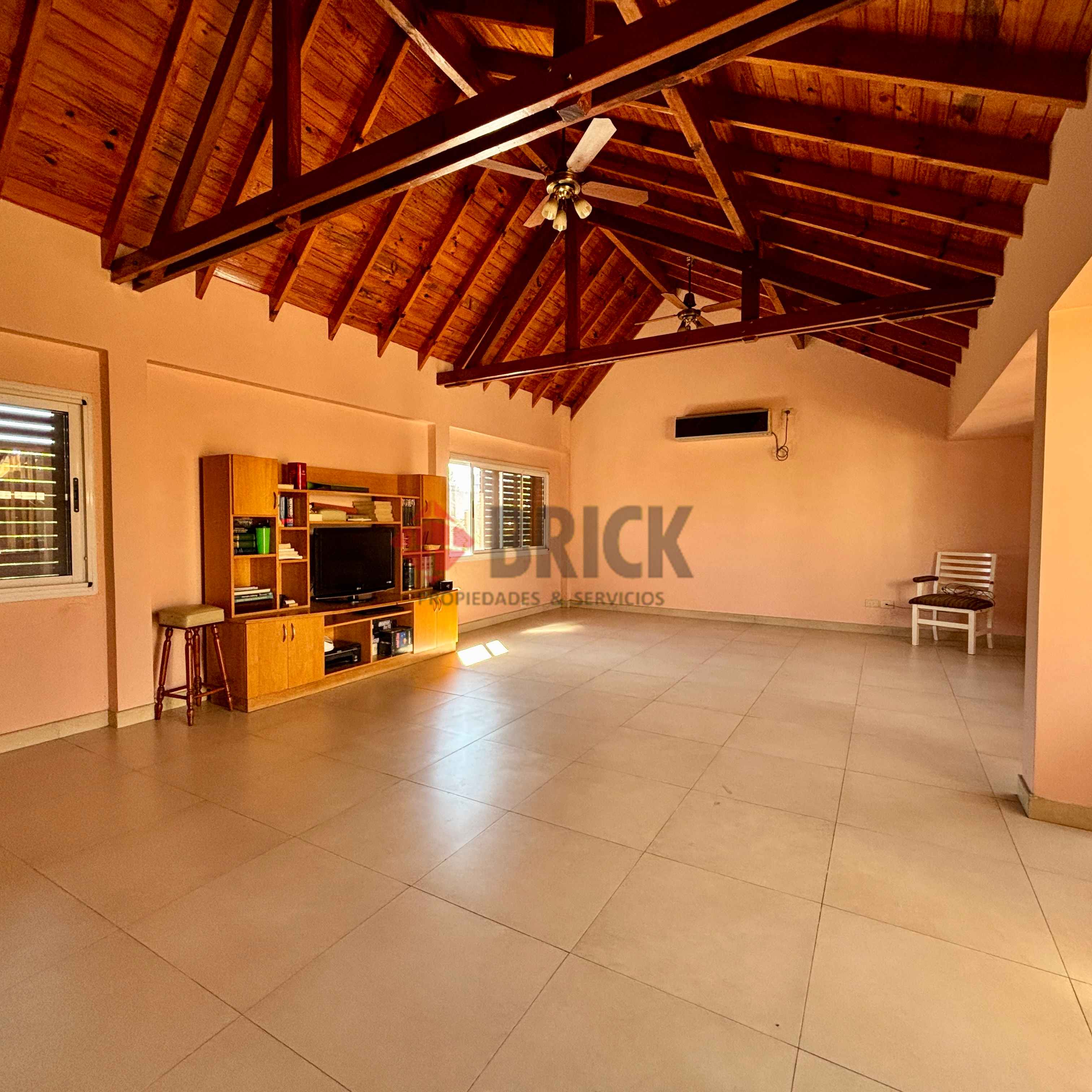 MONASTERIO al 700 22