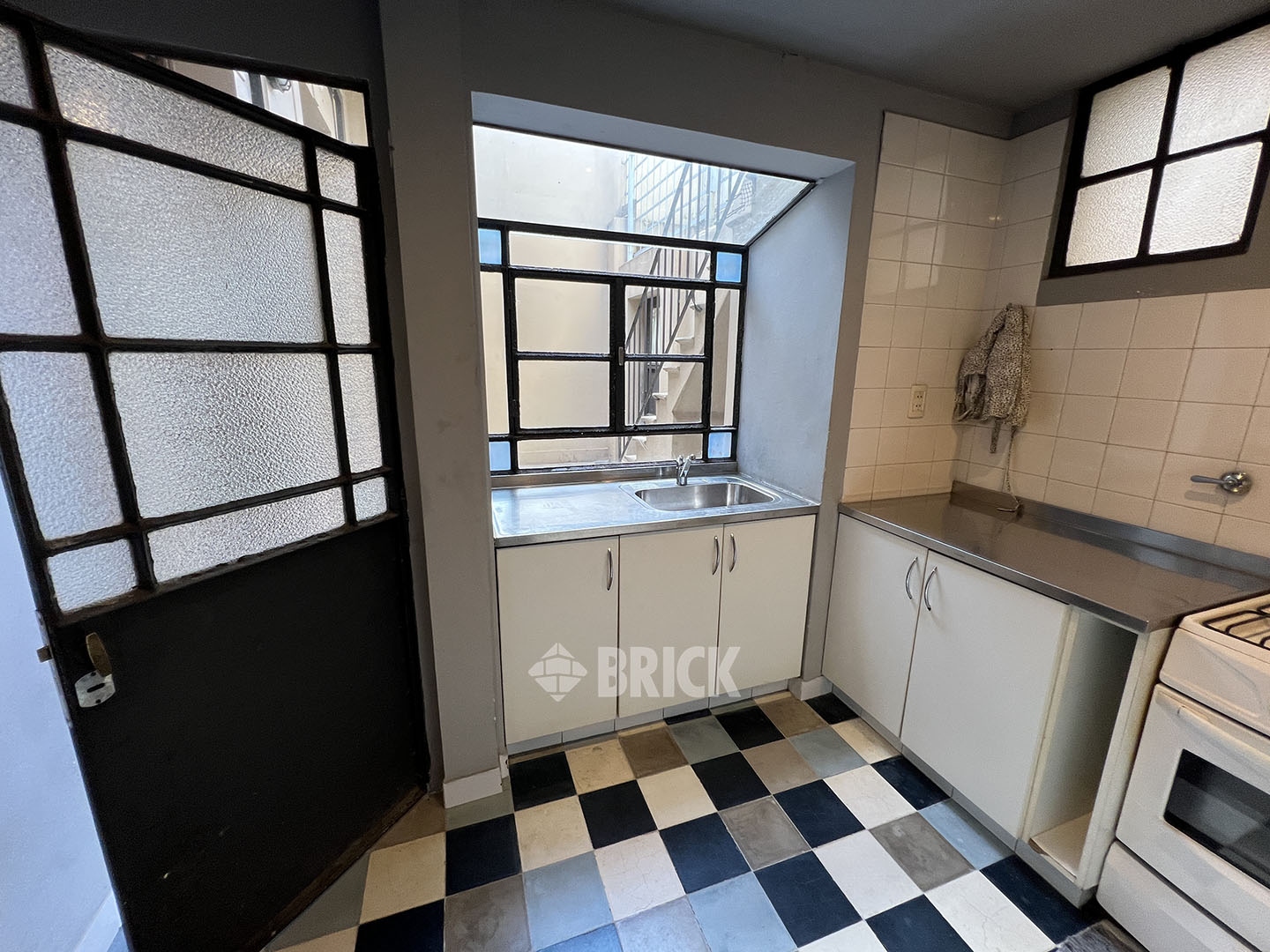 DIRECTORIO, AV. al 700 Piso PB 7