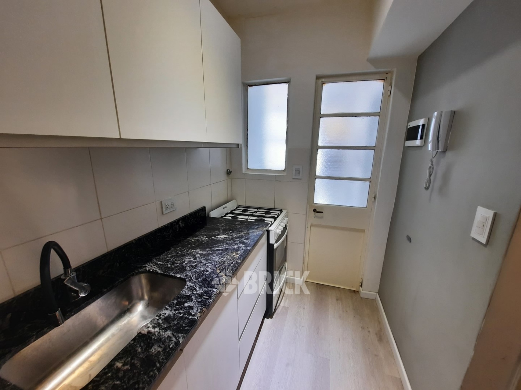 SANCHEZ DE BUSTAMANTE al 1900 Piso 5 23