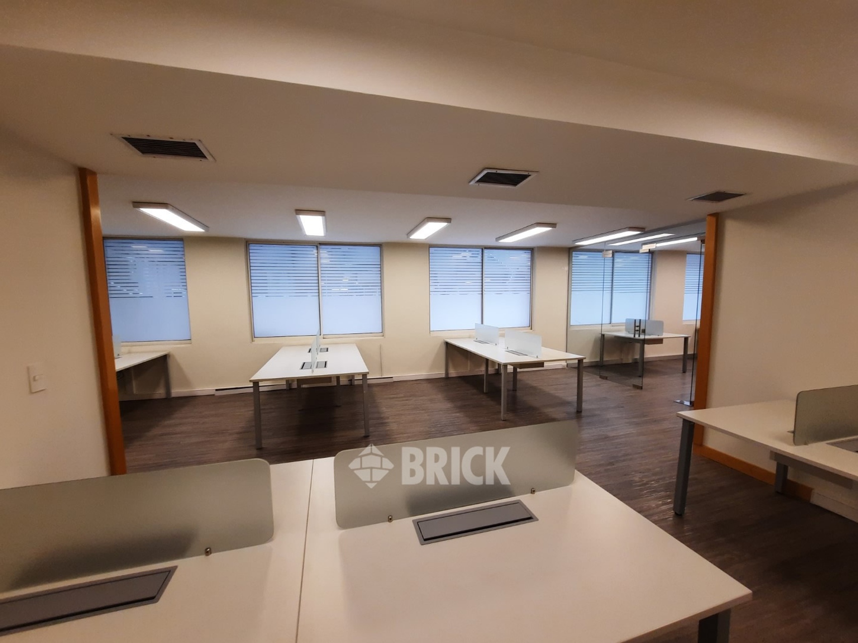 CORRIENTES, AV. al 1300 Piso 2 11