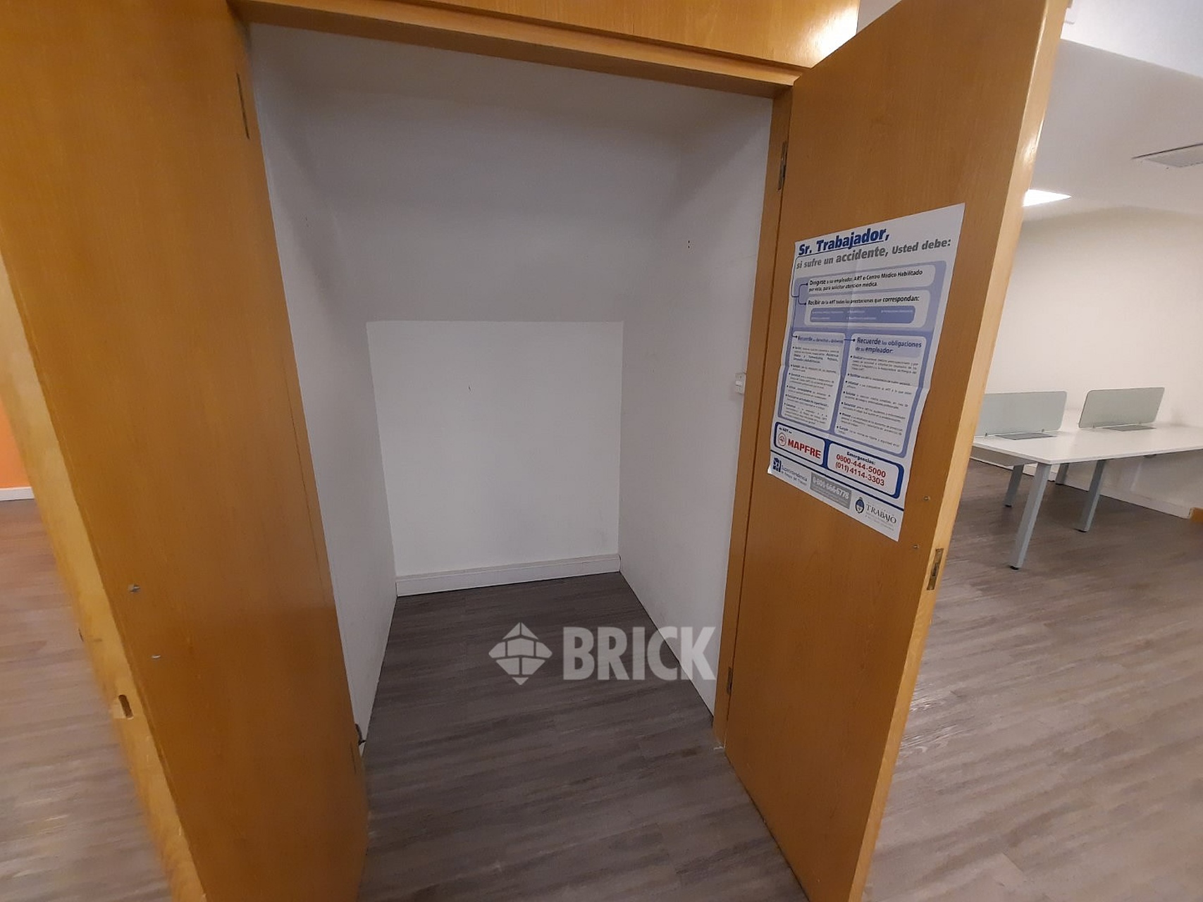 CORRIENTES, AV. al 1300 Piso 2 14