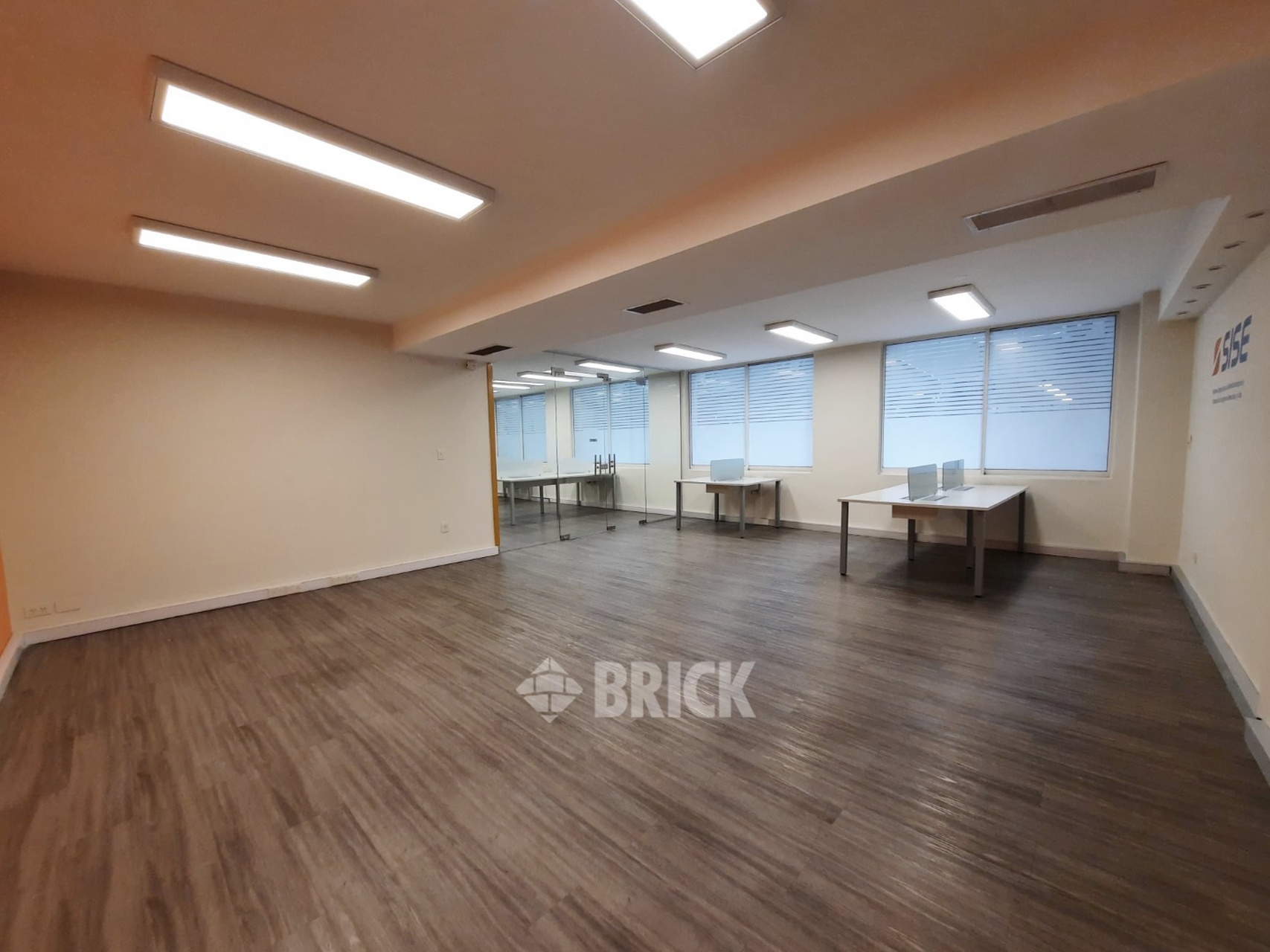 CORRIENTES, AV. al 1300 Piso 2 17