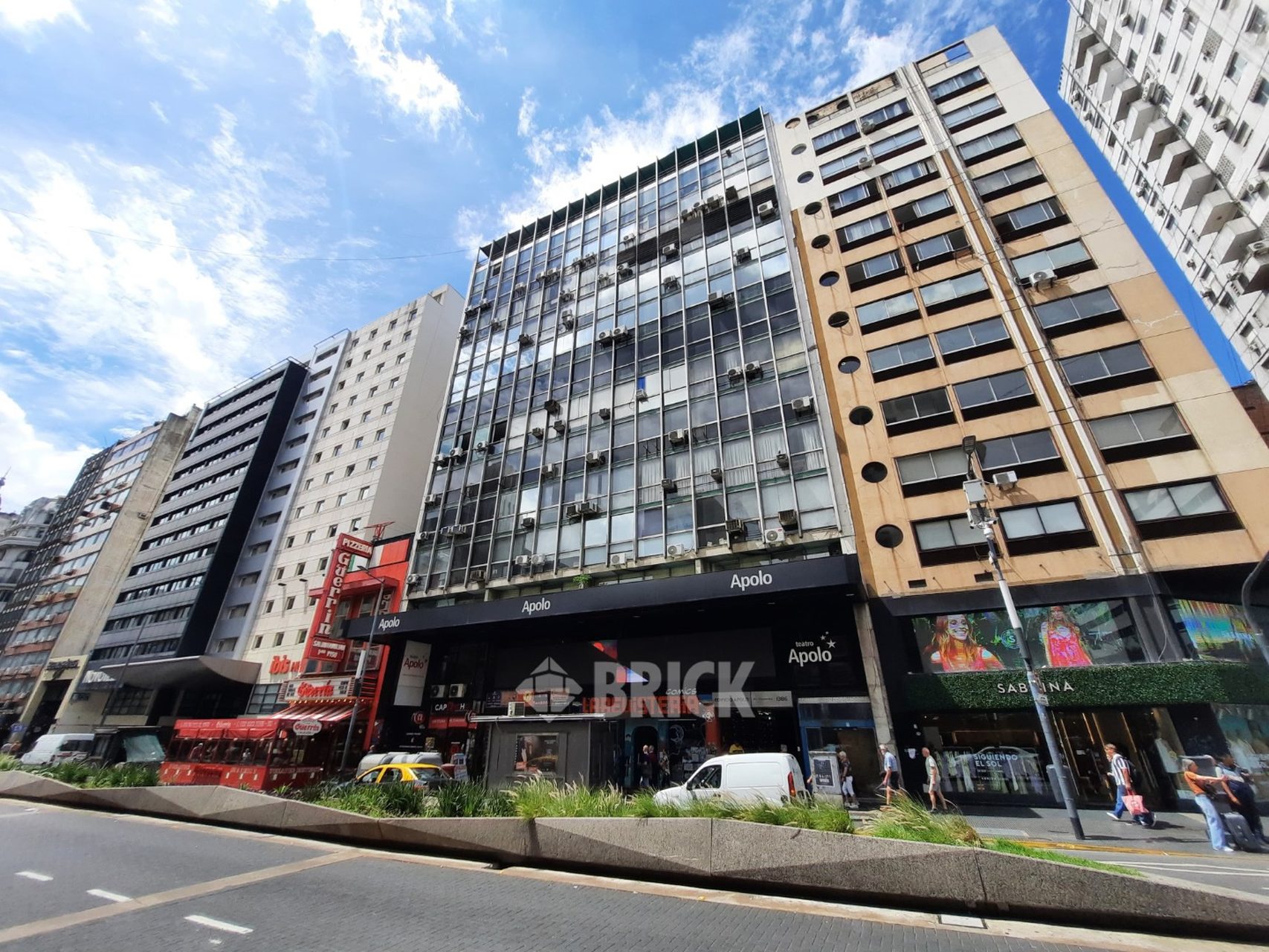 CORRIENTES, AV. al 1300 Piso 2 30