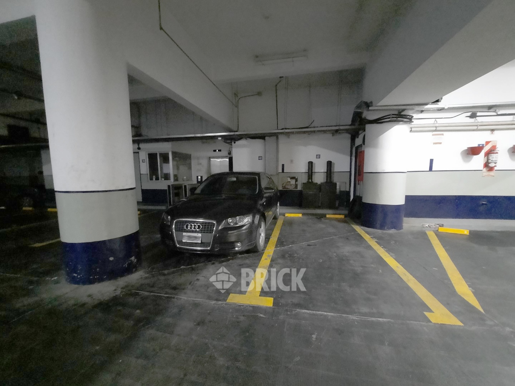 CORRIENTES, AV. al 1300 Piso 2 32