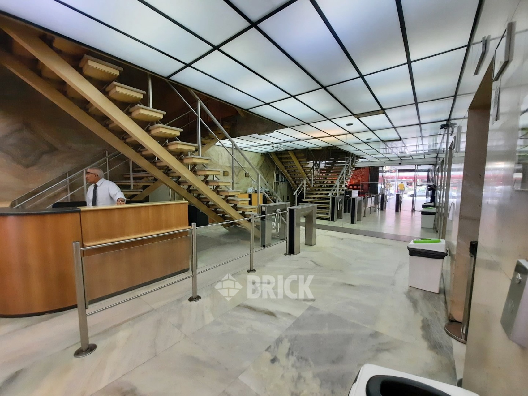 CORRIENTES, AV. al 1300 Piso 2 33