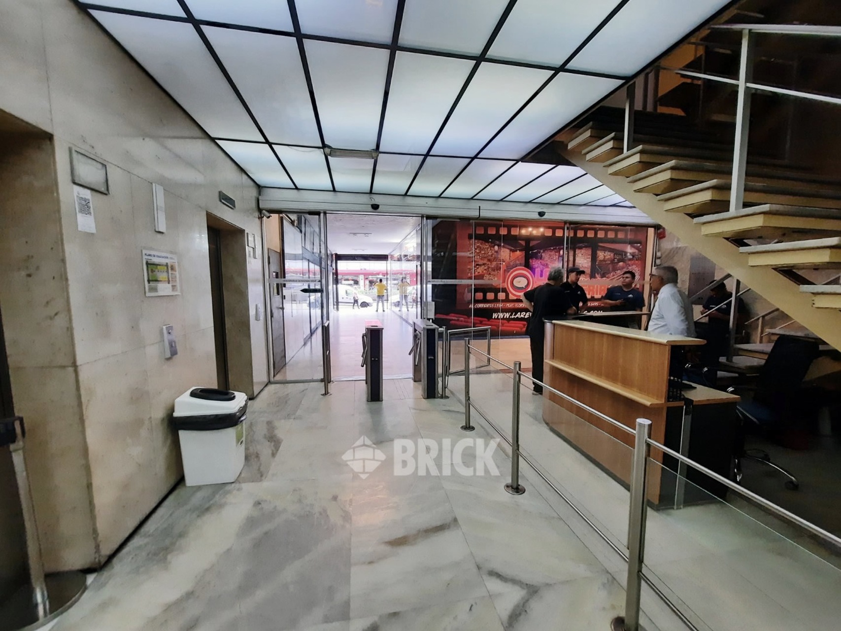 CORRIENTES, AV. al 1300 Piso 2 34