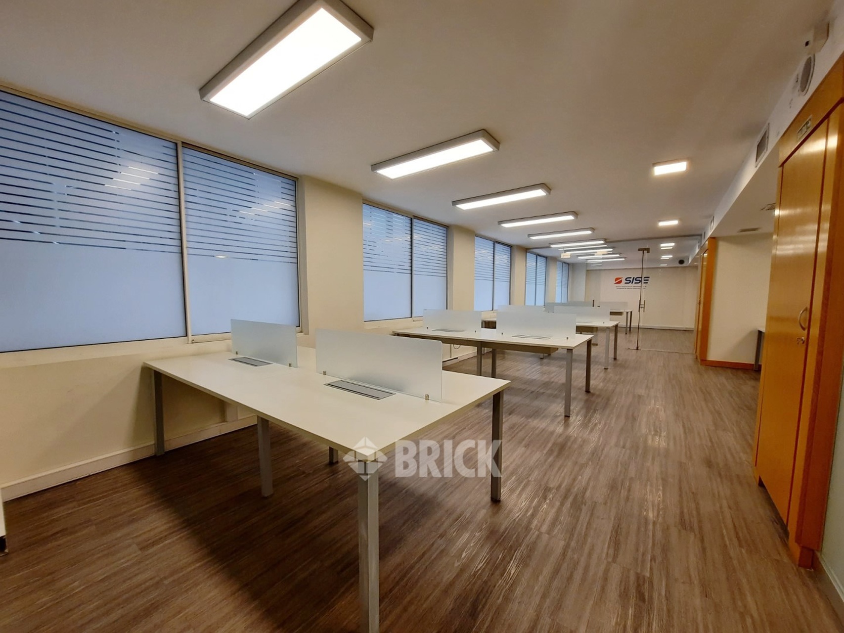 CORRIENTES, AV. al 1300 Piso 2 6