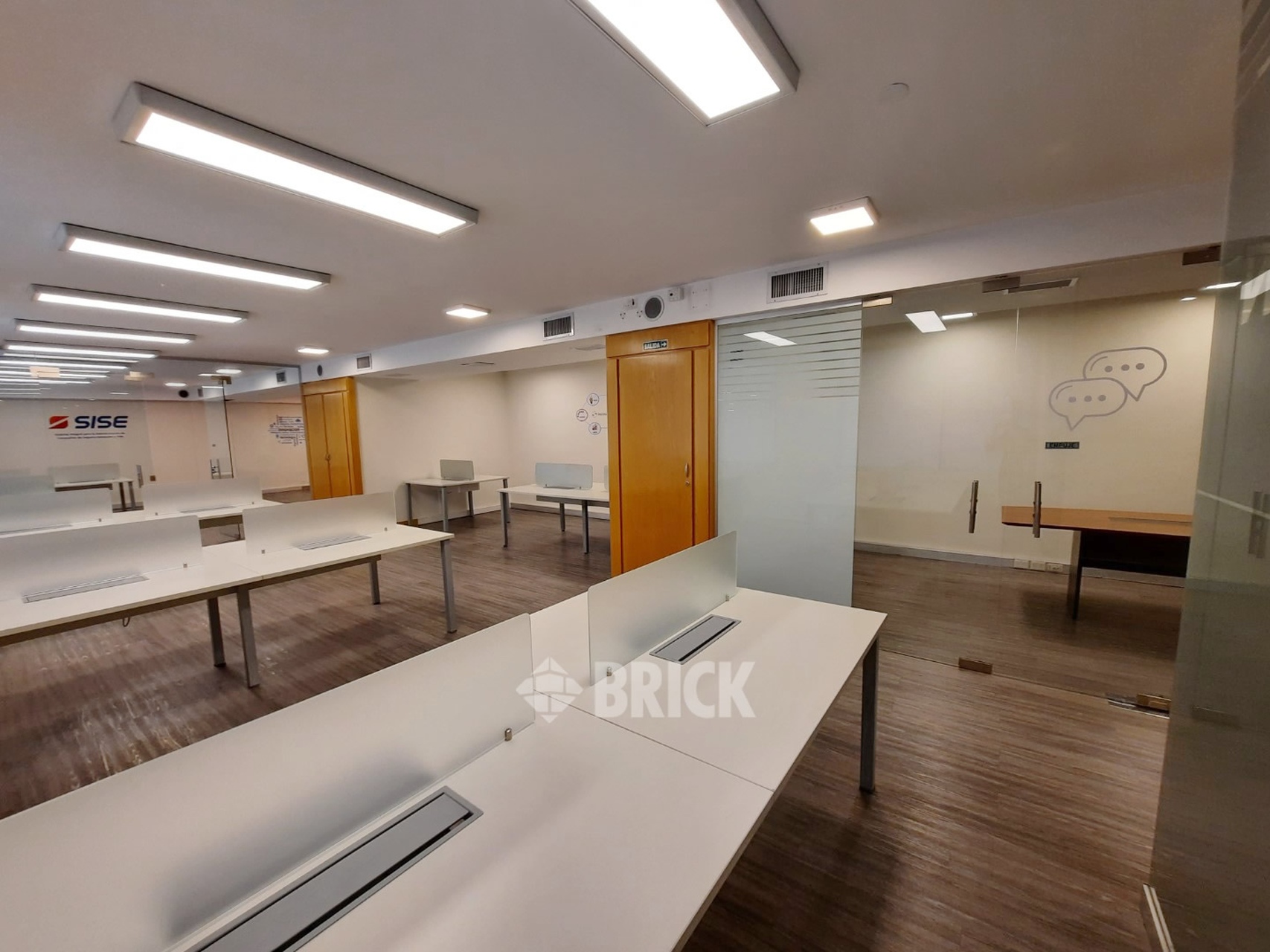 CORRIENTES, AV. al 1300 Piso 2 7