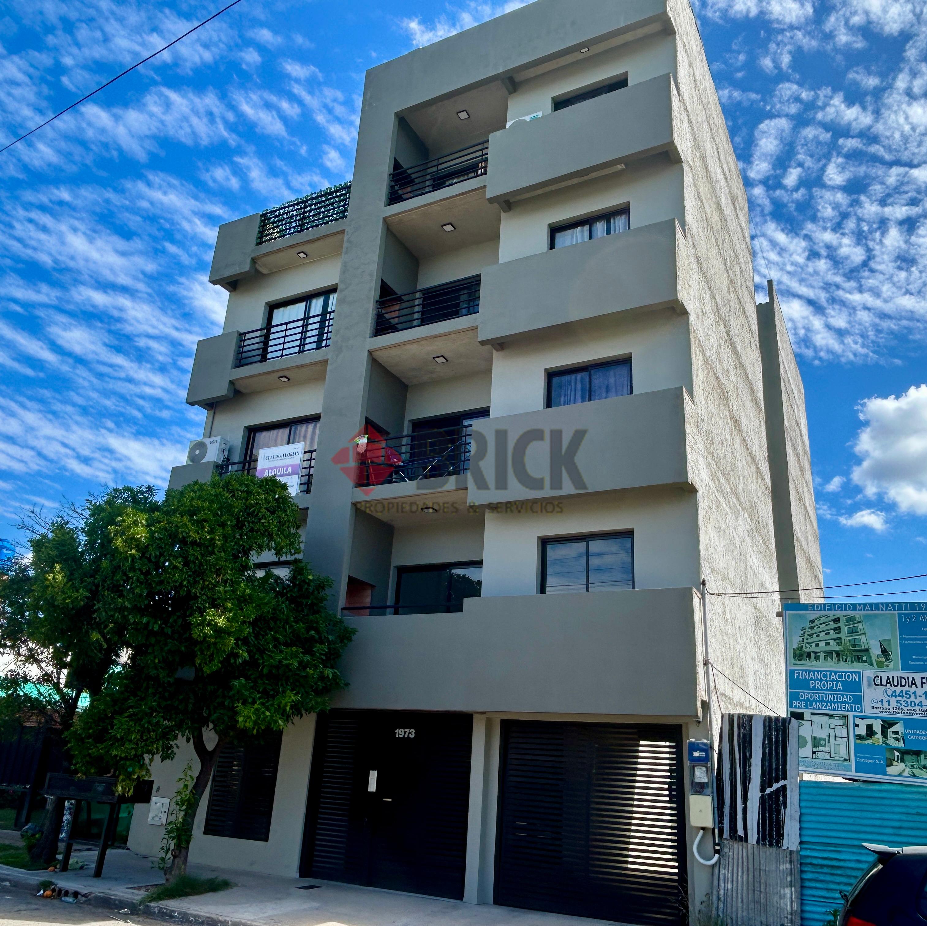 CESAR MALNATTI al 1900 Piso 2 1