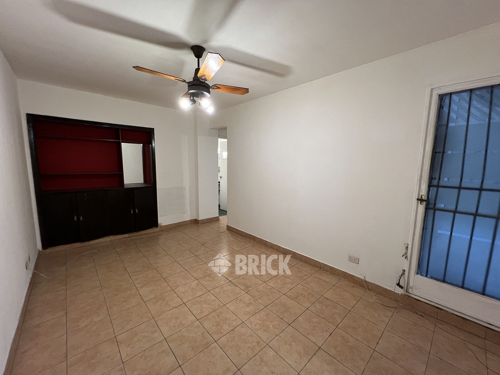 DOBLAS al 200 Piso 1 1