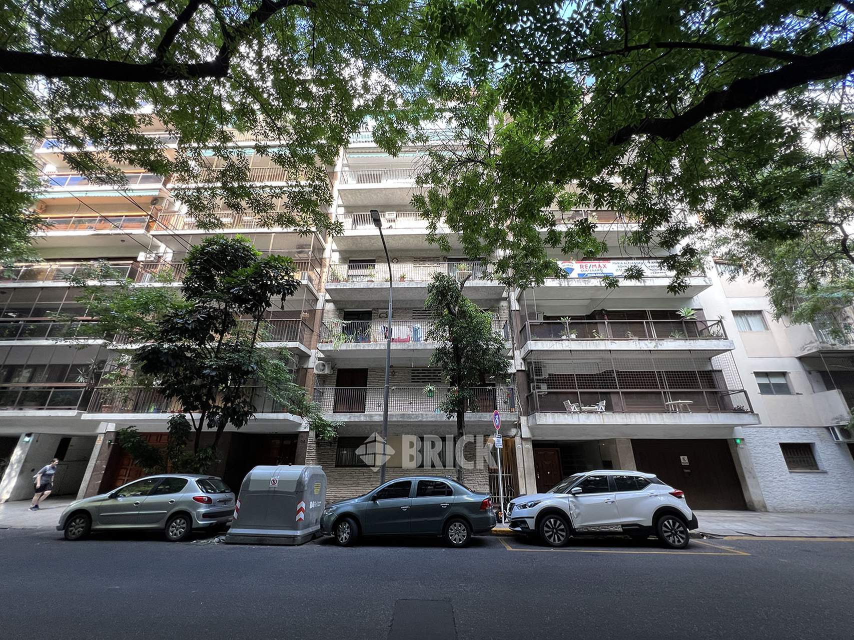 DOBLAS al 200 Piso 1 12