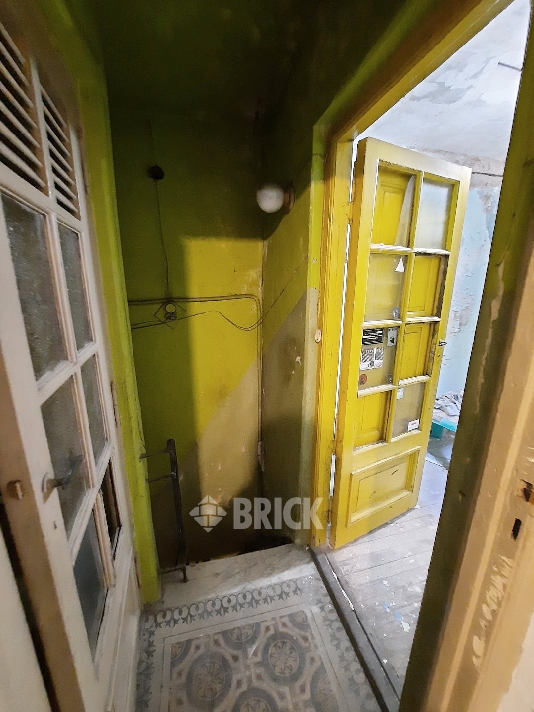 LAPRIDA al 1200 Piso PB 19