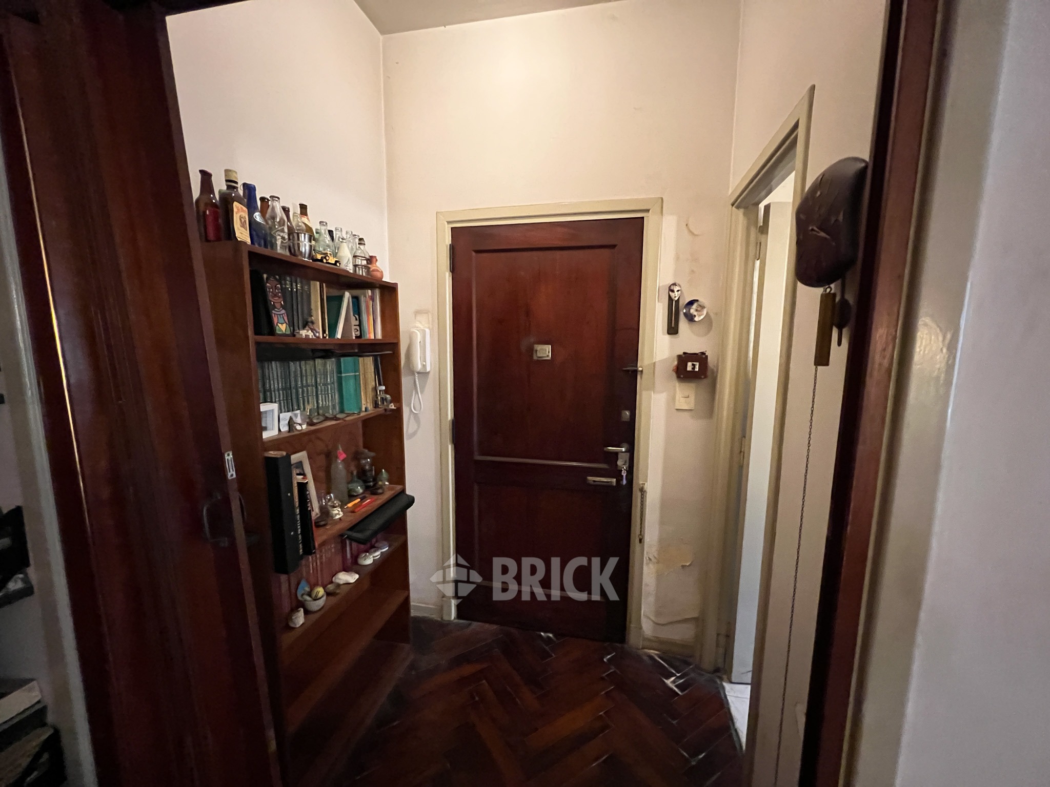 DOBLAS al 1500 Piso PB 10