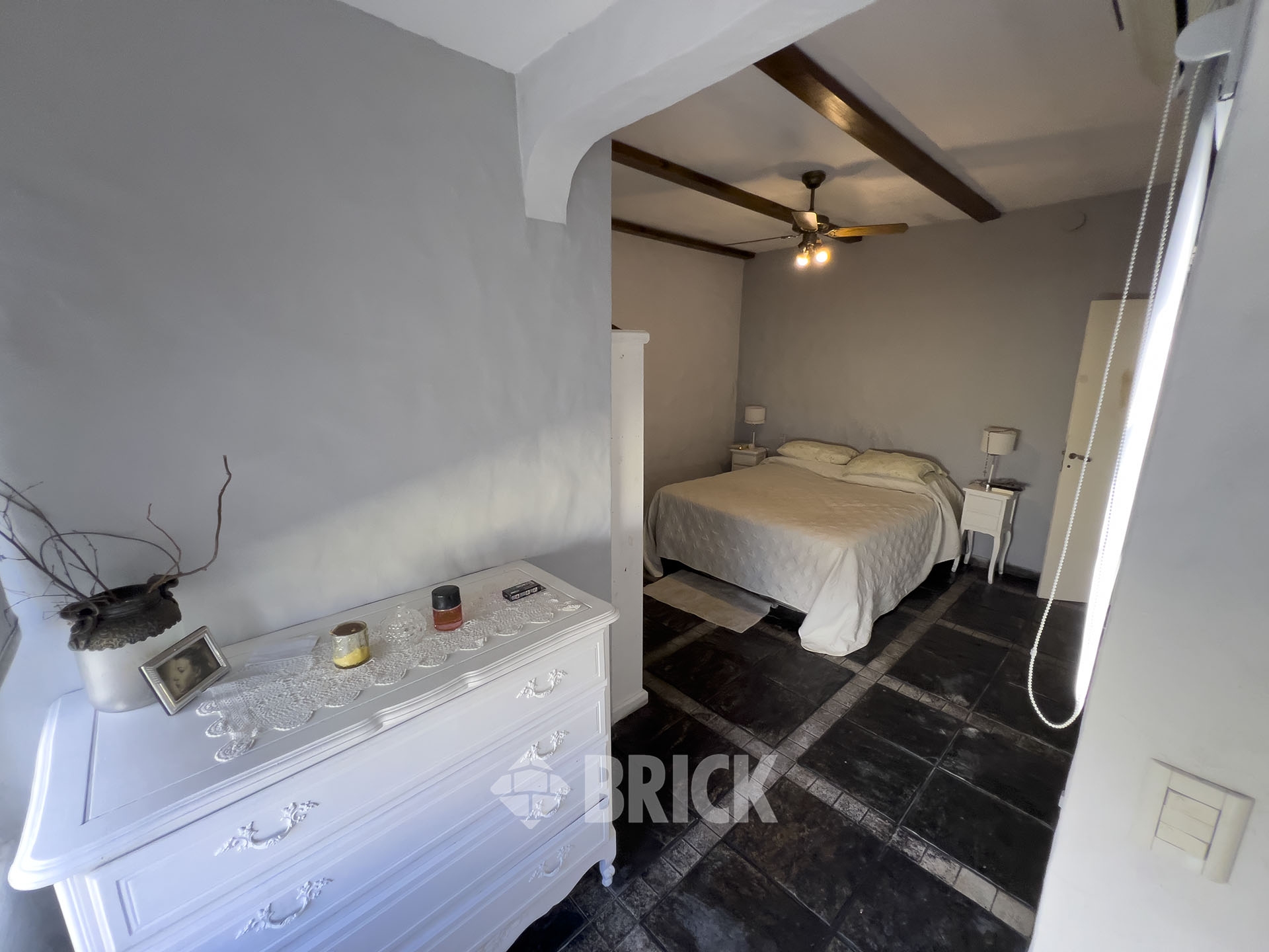 ARENGREEN al 1300 Piso PB 14