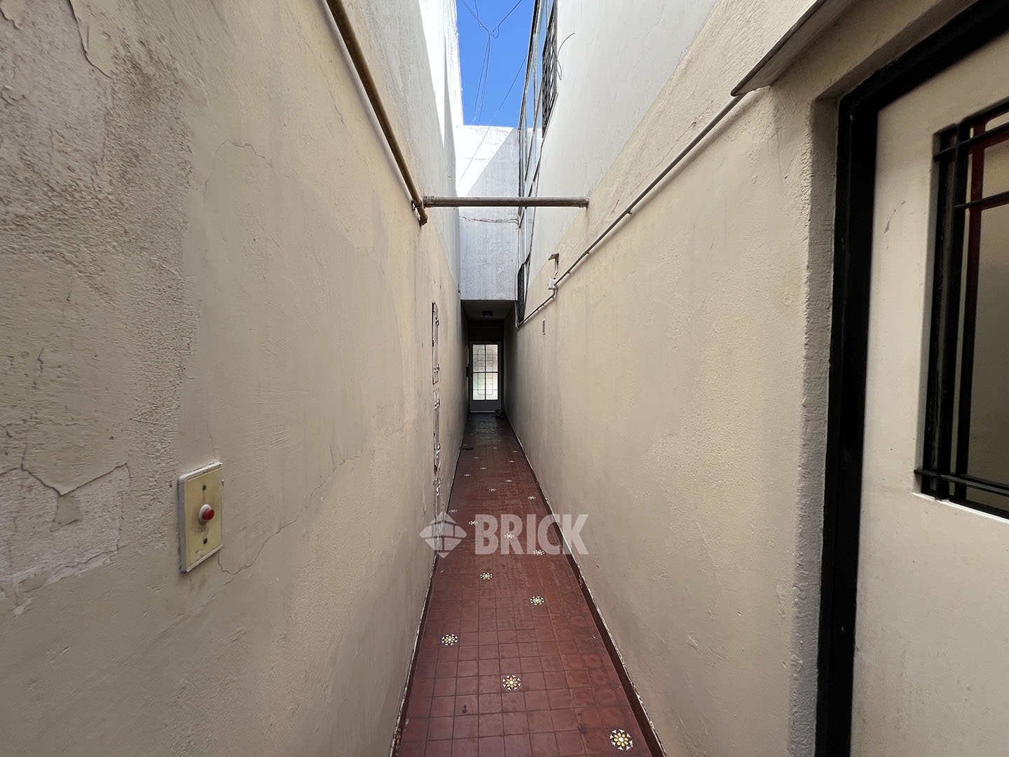 ARENGREEN al 1300 Piso PB 23