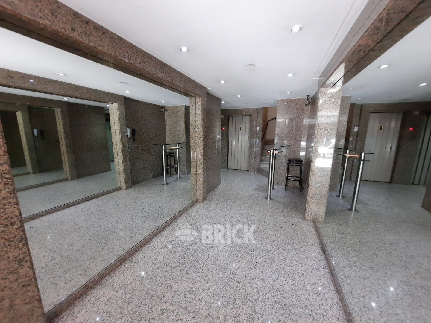 LAVALLE al 1500 Piso 1 20