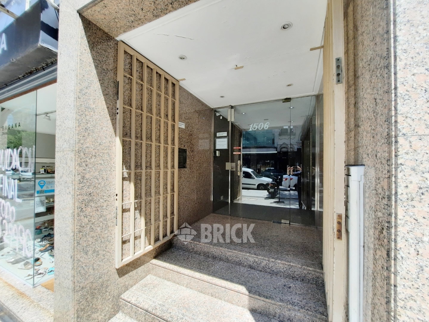 LAVALLE al 1500 Piso 1 22