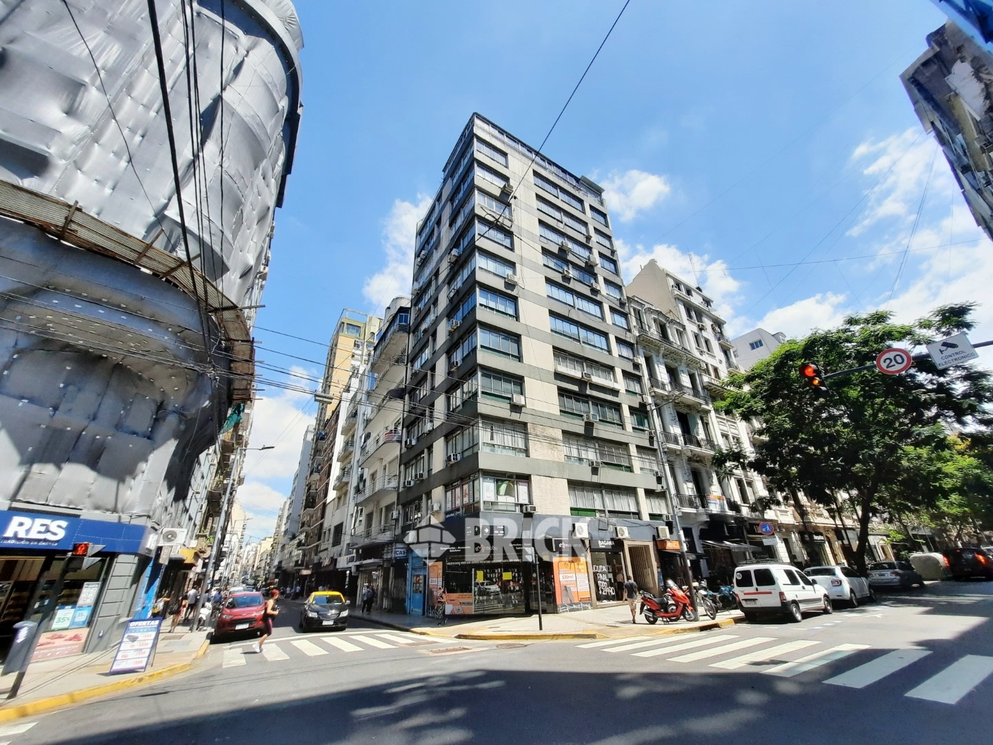 LAVALLE al 1500 Piso 1 24