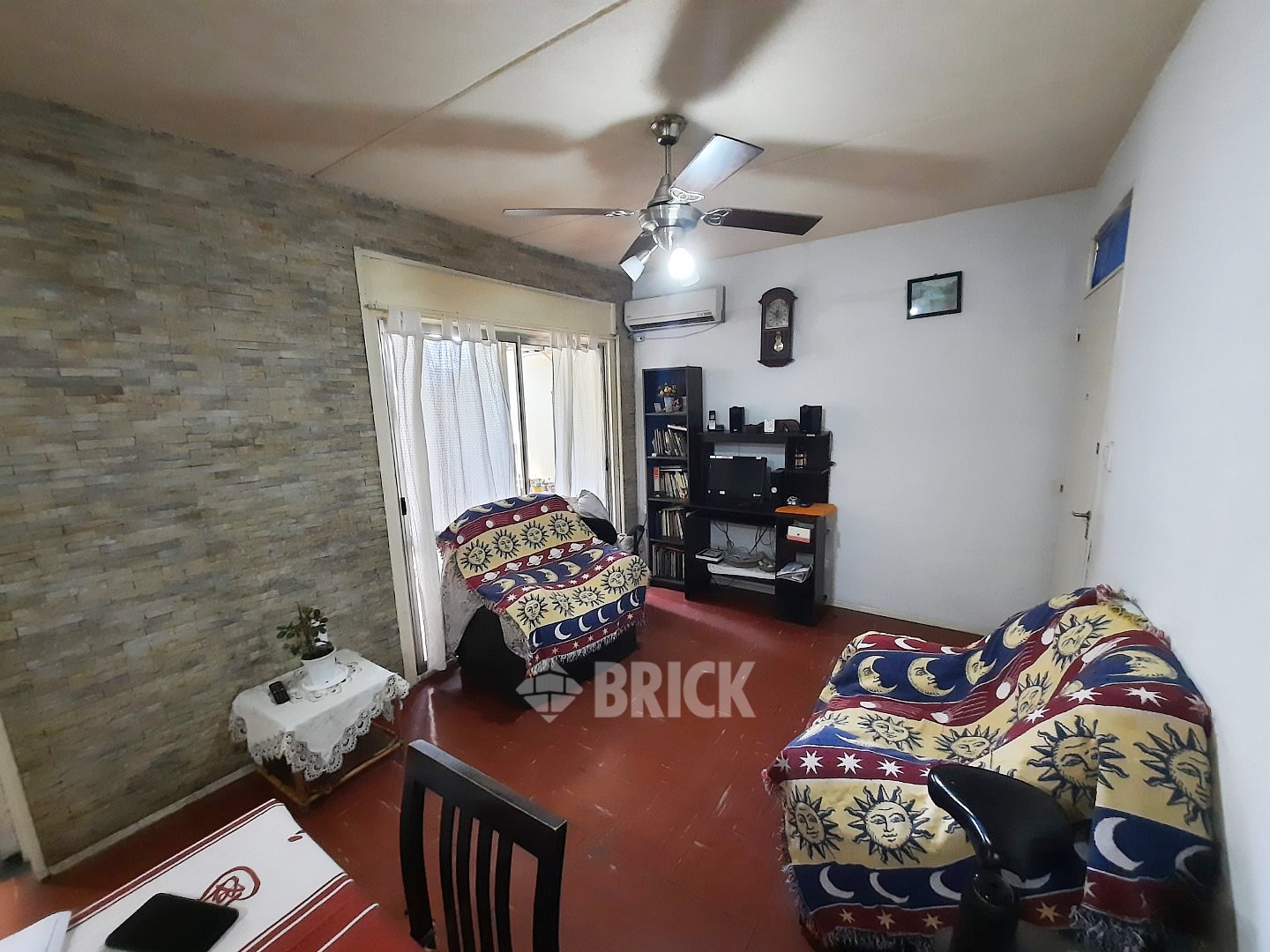 IGUAZU al 1500 Piso 3 5