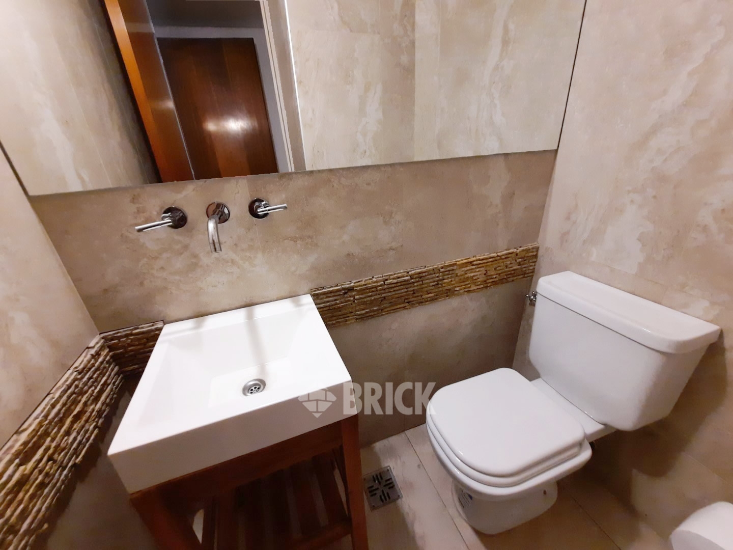 ARAOZ al 2500 Piso 7 13