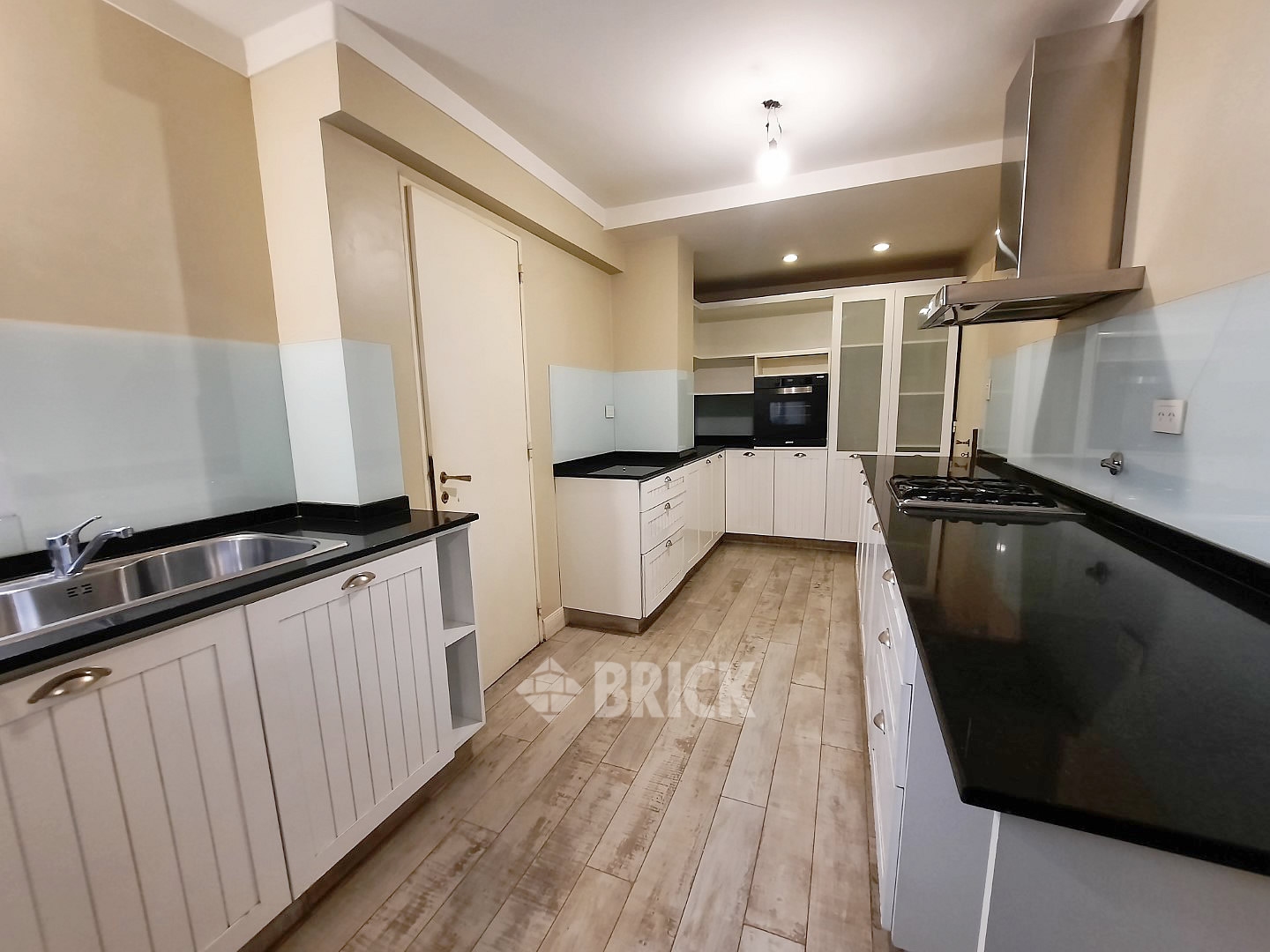 ARAOZ al 2500 Piso 7 19