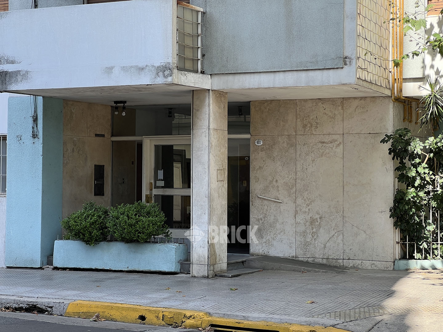 COLOMBRES al 400 Piso 6 10