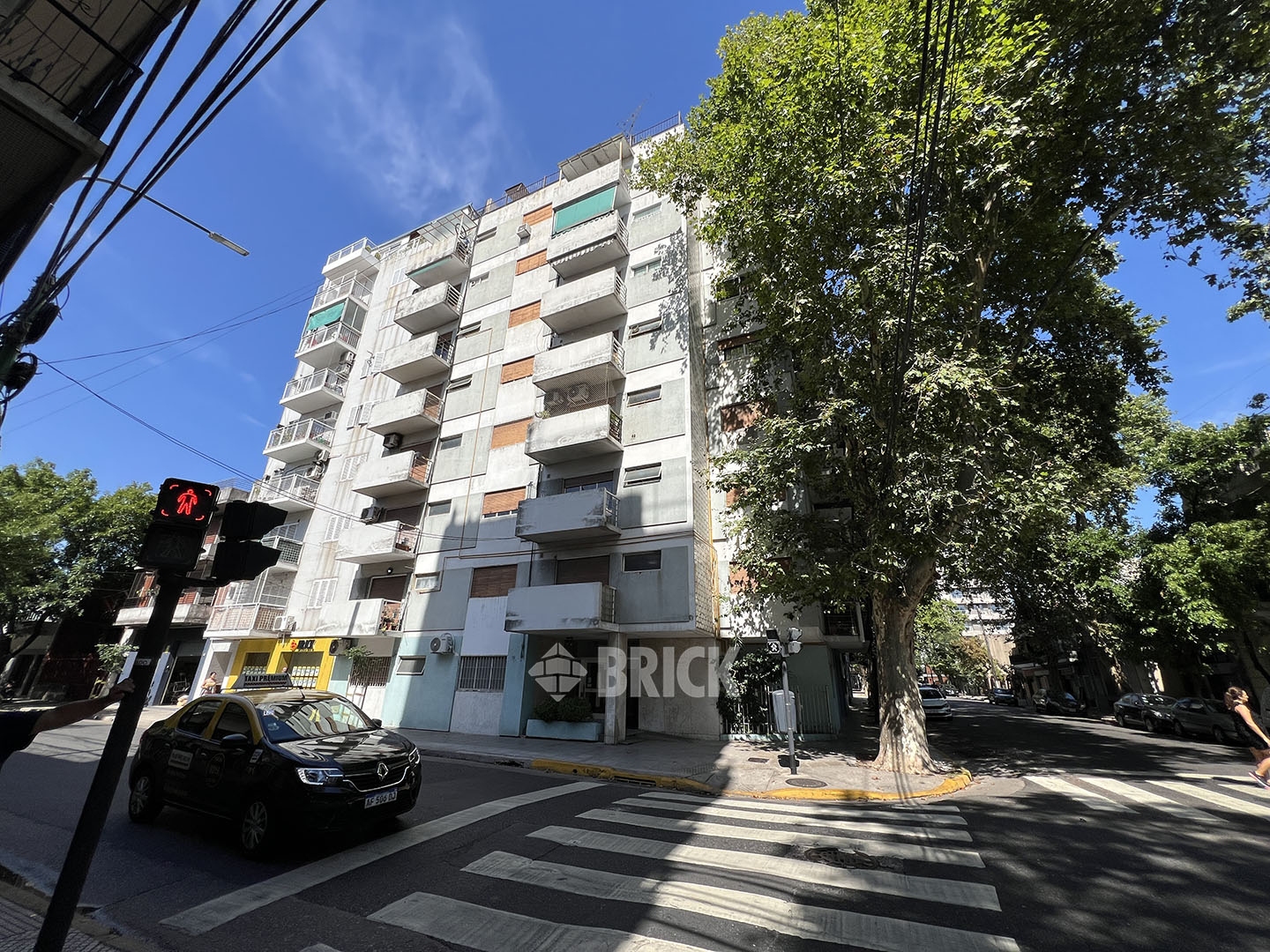 COLOMBRES al 400 Piso 6 9