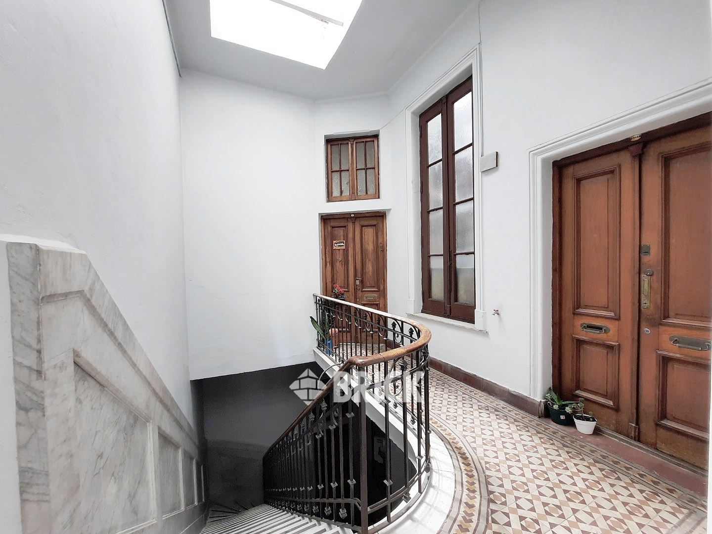 ENTRE RIOS, AV. al 600 Piso 2 24