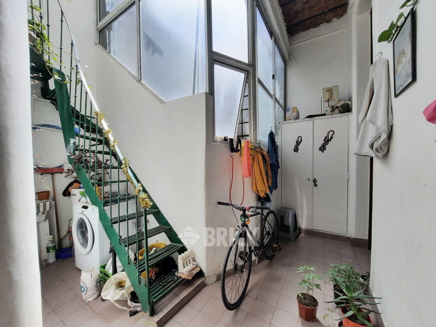 ENTRE RIOS, AV. al 600 Piso 2 5